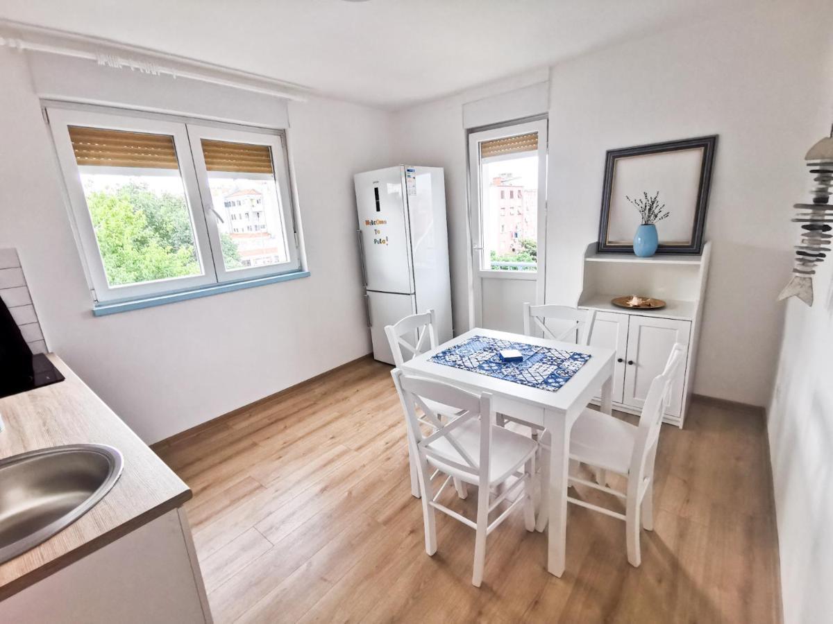 Sea Star Apartment Πούλα Εξωτερικό φωτογραφία